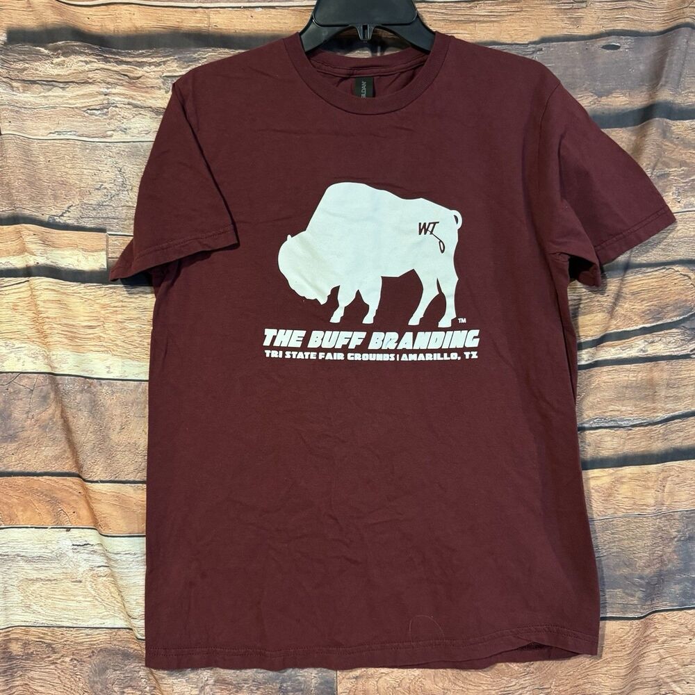 West Texas A&M WTAMU Buffaloes The Buff Branding Maroon T-Shirt Medium Gildan